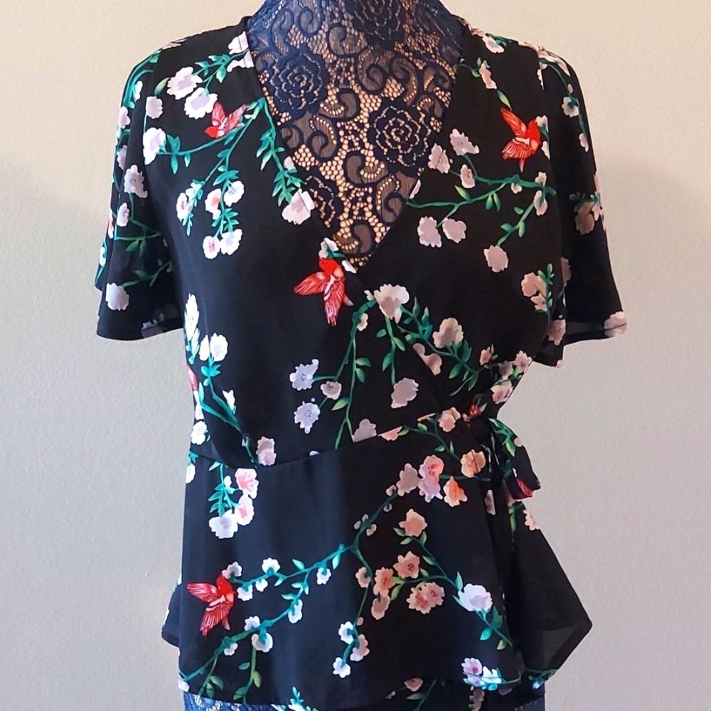 Floral top